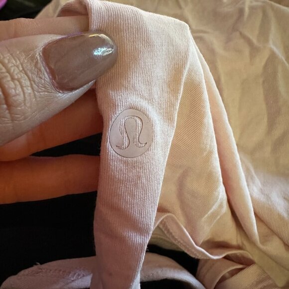 Lululemon Time To Restore Short Sleeve Shirt Pink Mist size 6 - Picture 3 of 7